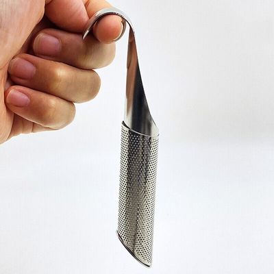 Edelstahl-Langgriffe Gewürzspülmaschine Mesh-Rohr-Tee-Infuser für Küchengeräte
