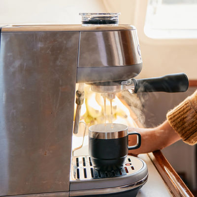 Nachhaltige Keramik-ausgekleidete Espresso Tassen 6oz Doppelwand 304 Edelstahl Kaffeetasse