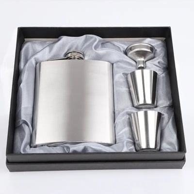 304 Edelstahl Hüftflasche Set für Alkohol Matte Schwarz Kapazität 1oz 2oz 3oz 4oz 5oz