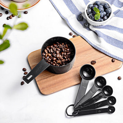 MESSERGERÄTZEN professionelle Kunststoffmessbecher mit Kaffeelöffel Set von 5 100 g