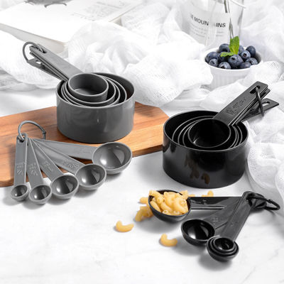 MESSERGERÄTZEN professionelle Kunststoffmessbecher mit Kaffeelöffel Set von 5 100 g