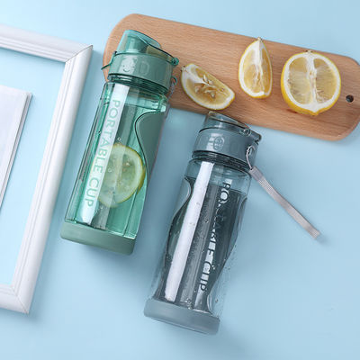PLASTIC Flip Top 570ml Sportflaschen für Erwachsene