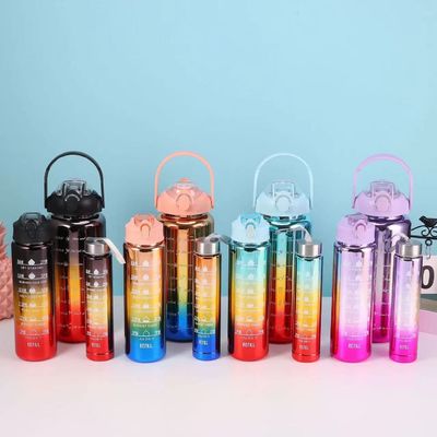 Unisex 3 in 1 Motivationszeitmarker Farbschräg Wasserflasche Set 2000ml 900ml 500ml