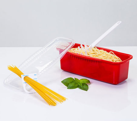 PP-Material BPA-freier Mikrowellenkostkocher mit Portionswerkzeug
