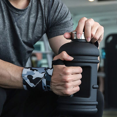 Bleiben Sie hydratisiert mit unserer 2,2-Liter-Wasserflasche ohne BPA und Lebensmittelqualität