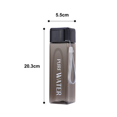 Zurück in die Schule Essenziell Klar Frosted Quadrat Portable Plastik Wasserflasche mit Seil