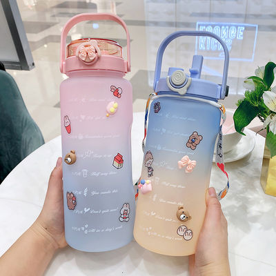 Motivationsflasche mit Zeitmarker BPA-frei 64OZ und Schrägfarbdesign