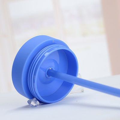 Minimalistische, umweltfreundliche, BPA-freie, benutzerdefinierte 16oz PP-Wasserflasche mit Strohhalmen.