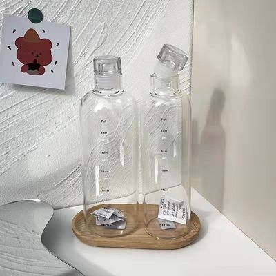 Minimalistische Gestaltung 500 ml BPA-freie Borosilikat-Glasflasche mit Zeitmarker