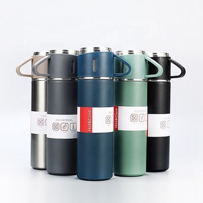 Reisen Sie stilvoll mit diesem Edelstahl-Doppelwand-Vakuum-Flaschen-Wasserflaschen-Set