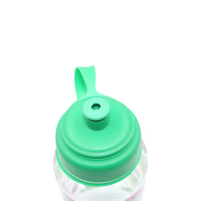 Nachhaltige Plastik-Trinkwasserflasche für Schulkinder