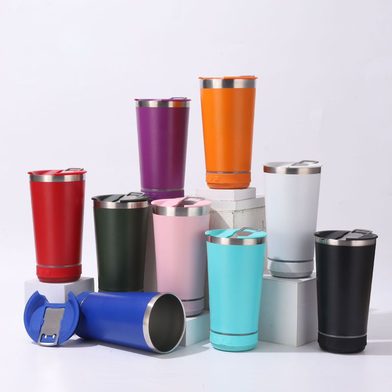 Kundenlogo 20oz Bluetooth Lautsprecher Tumbler Wasserdicht Edelstahl Musikbecher für die Party